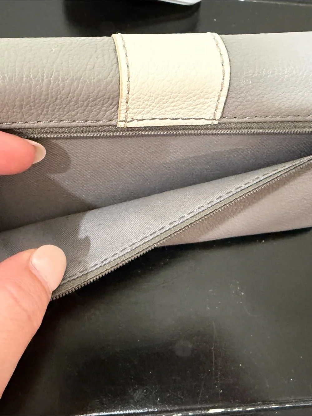 Fossil Grey and Cream Leather Wallet Clutch
